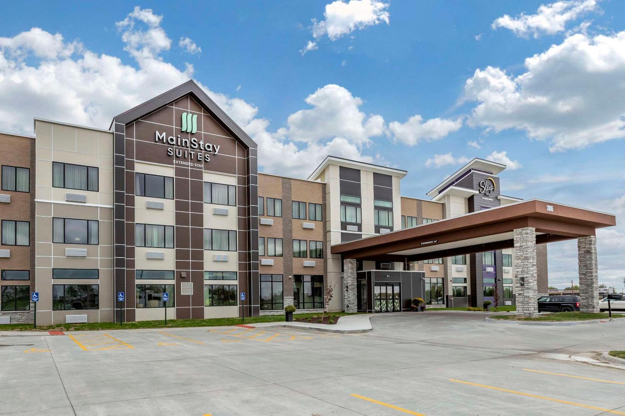 Sleep Inn & Suites Milwaukee-Franklin Franklin (Milwaukee County) Exterior foto